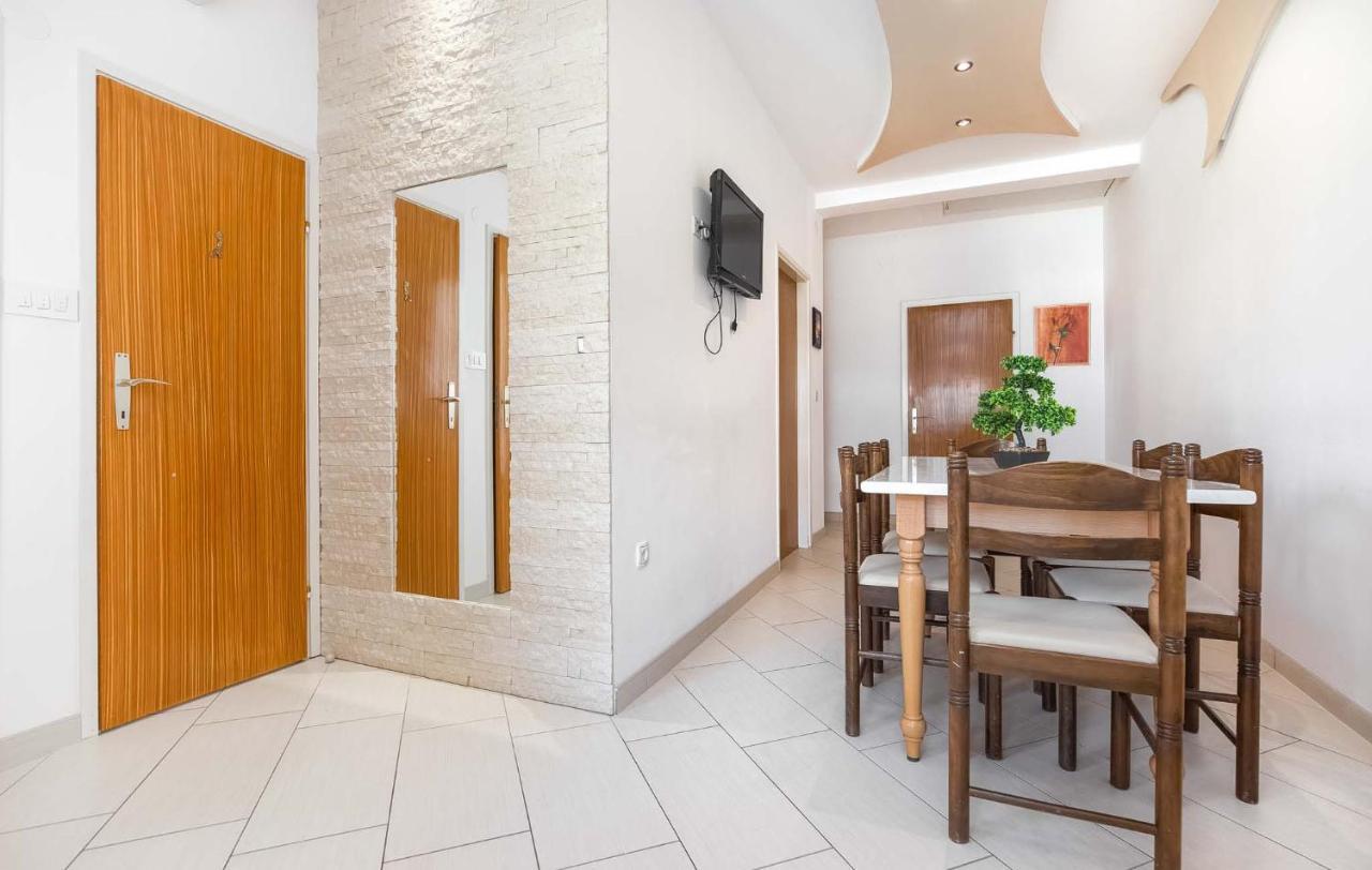 Zlata Apartment Porec Bagian luar foto