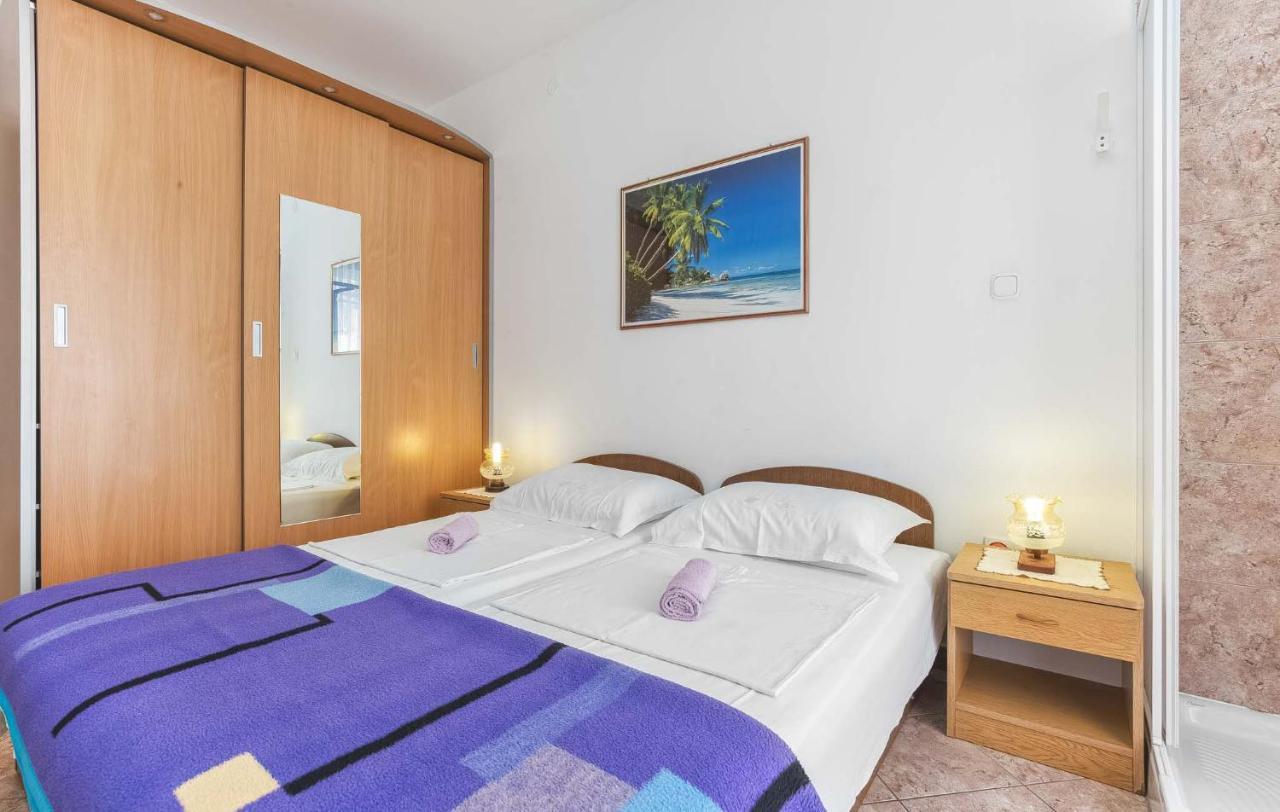 Zlata Apartment Porec Bagian luar foto