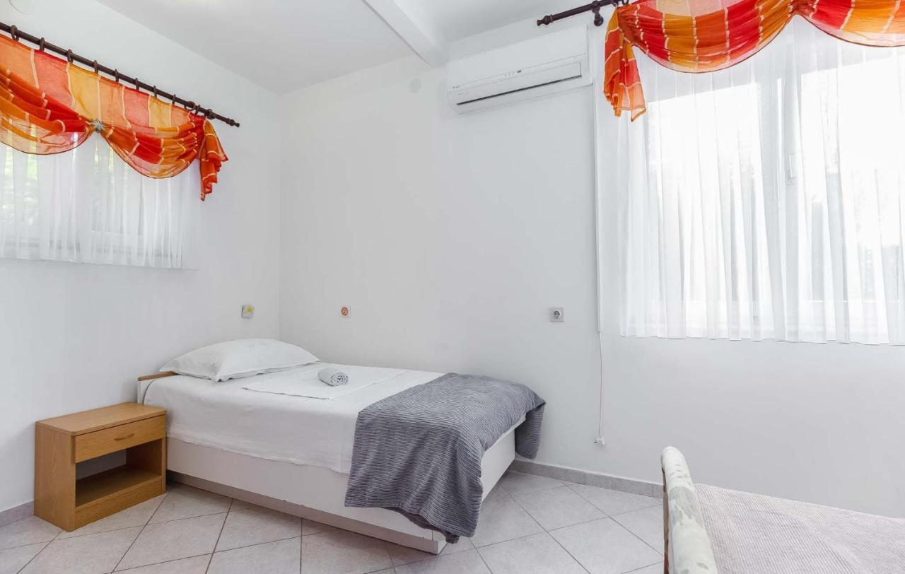Zlata Apartment Porec Bagian luar foto